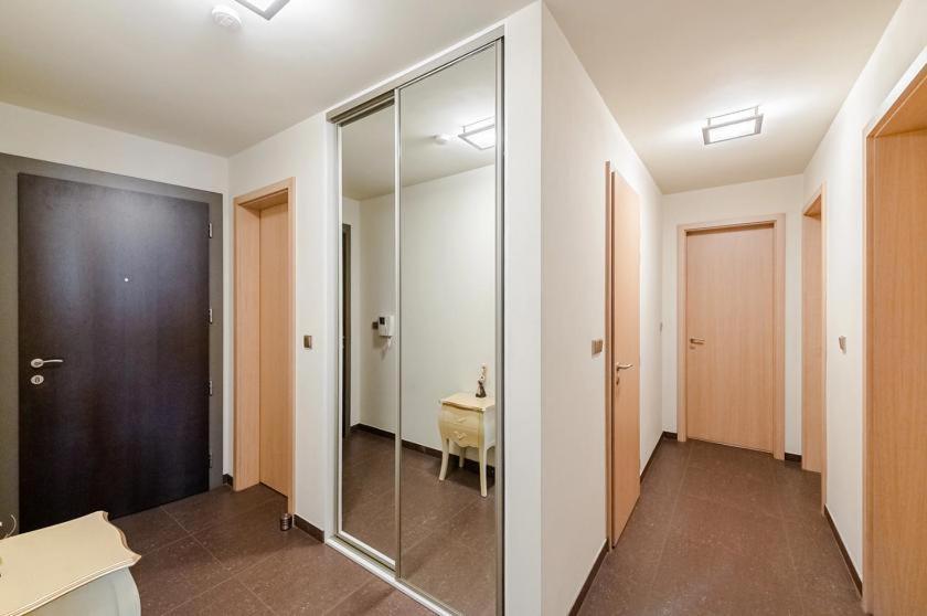Luxury Apartment In Prague And Free Parking Esterno foto
